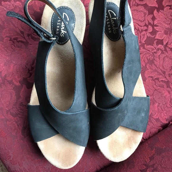Clarks Shoes - Clarks Artisan Caslynn Shae wedge sandal. 8 1/2